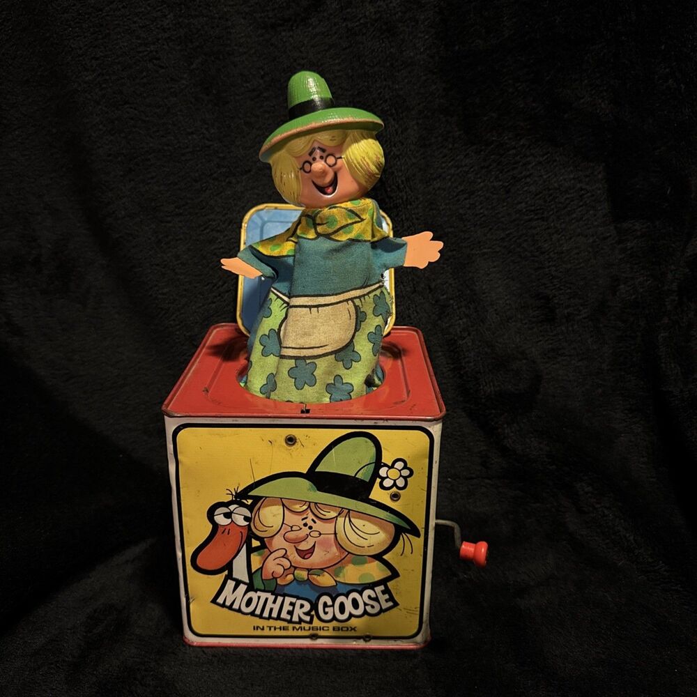 Vintage 1971 Mattel Mother Goose Witch in the Music Box Jack in the Box Working